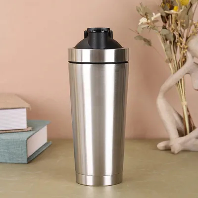 kaufen Protein Shaker Flasche für Proteinmischungen Doppelwand Vakuum Isolierter Edelstahl Shaker Flasche Kleine 25oz 739ml BPA-frei online manufacture