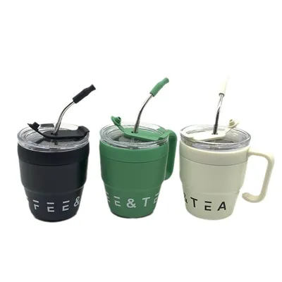 kaufen Kaffeetasse mit Griff und Strohdeckel 480ml Reisemug Wasserbecher Milchbecher Edelstahl Material geeignet für Getränke Griff Strohbecher Online-Herstellung