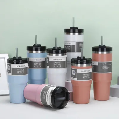 kaufen Personalisiertes Logo Doppelwand Vakuum Isolierte Tasse 20oz 30 Oz Edelstahl Tumbler mit Stroh Auto Reise Tasse Geschirrspüler Safe Spül-Proof Design Online-Herstellung
