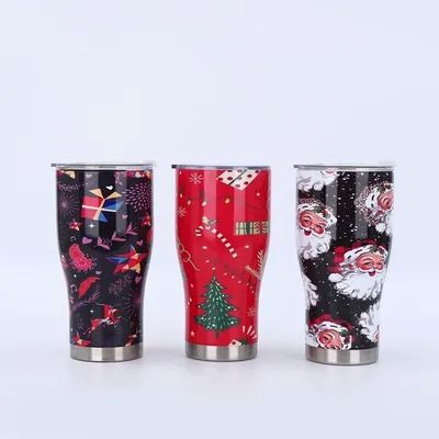Einfache moderne undichte Deckel Doppelwand Isolierte Edelstahl Weihnachts-Tumbler 900ml Kaffeetasse mit Griff für den Außenbereich Sport einzigartiges Kurvendesign