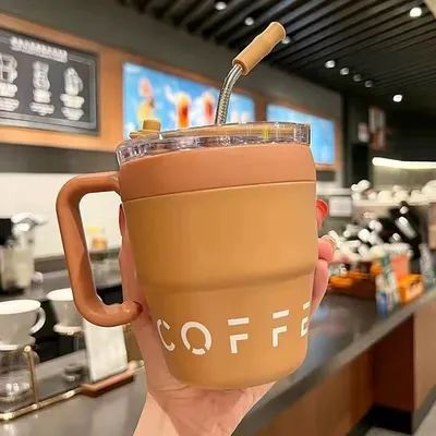 Doppelwand-Tumbler aus Edelstahl mit Griff und Strohdeckel 16 Oz Vakuum Reise Kaffeetasse